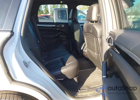 2017 Porsche Cayenne E-Hybrid S Platinum Edition from USA, damaged, VIN WP1AE2A27HLA70847